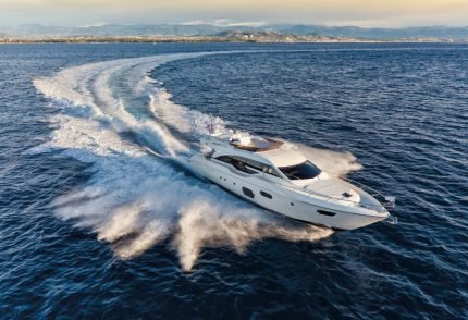 Ferretti 690 Flybridge 2012